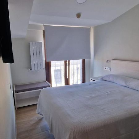 Hotel La Quinta Кує Екстер'єр фото