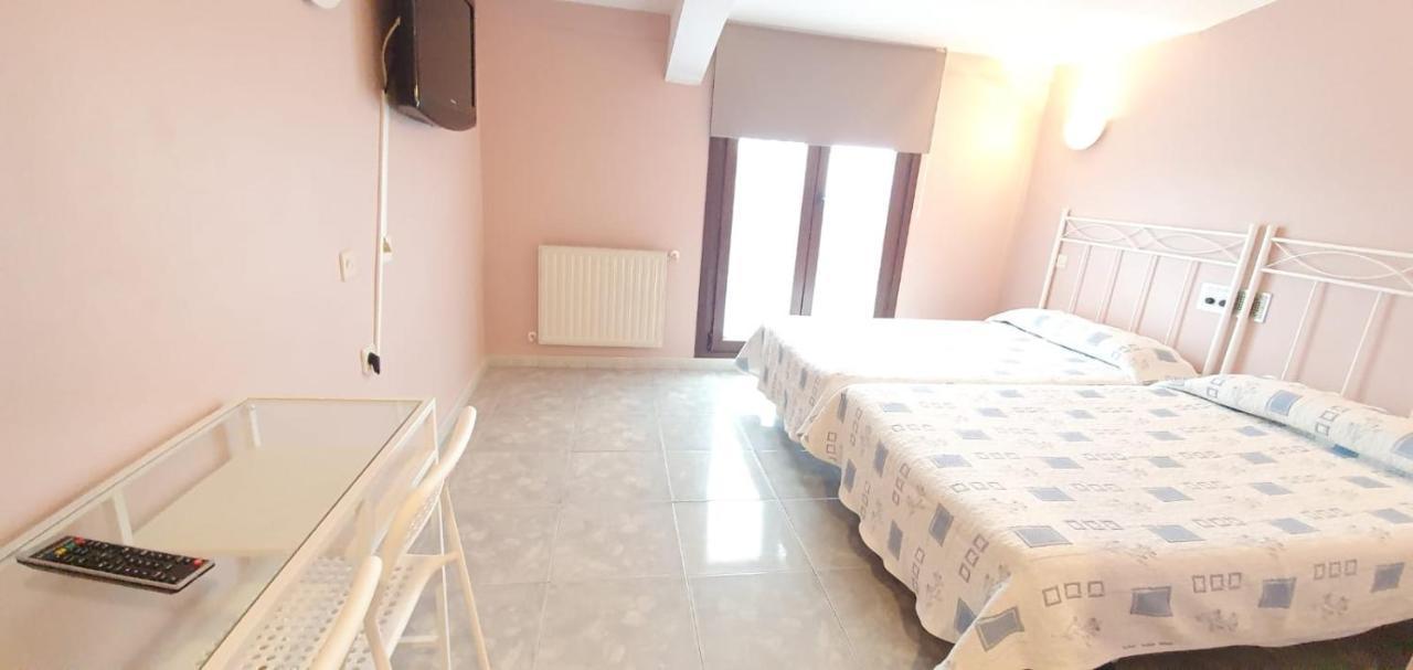 Hotel La Quinta Кує Екстер'єр фото