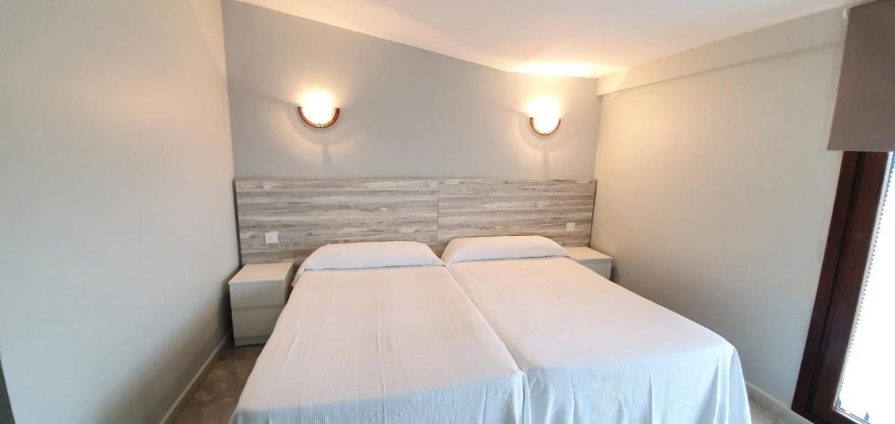 Hotel La Quinta Кує Екстер'єр фото