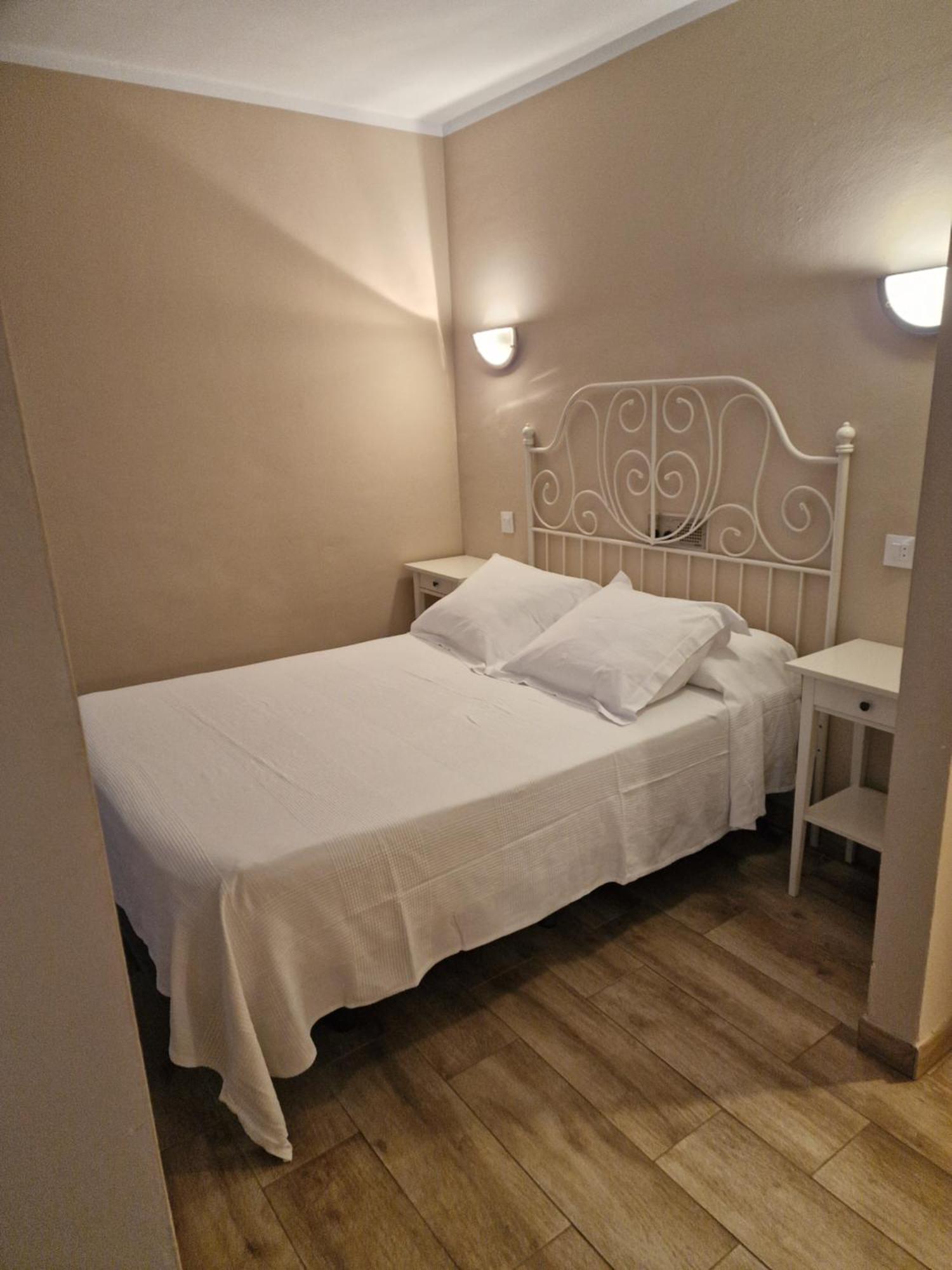 Hotel La Quinta Кує Екстер'єр фото