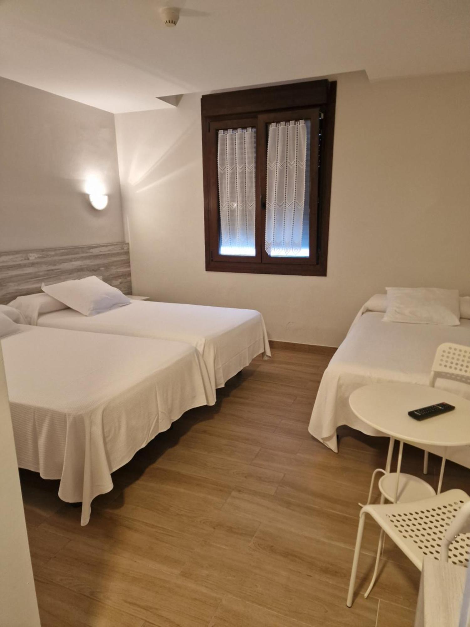 Hotel La Quinta Кує Екстер'єр фото